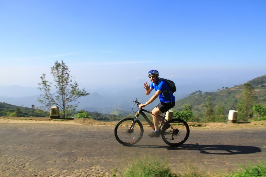 Experience the cycling tour in sri lanka